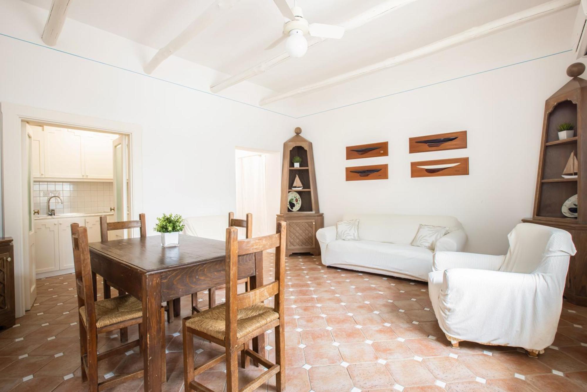 Villa Rita Apartments ماسّا لوبْرينسِ المظهر الخارجي الصورة
