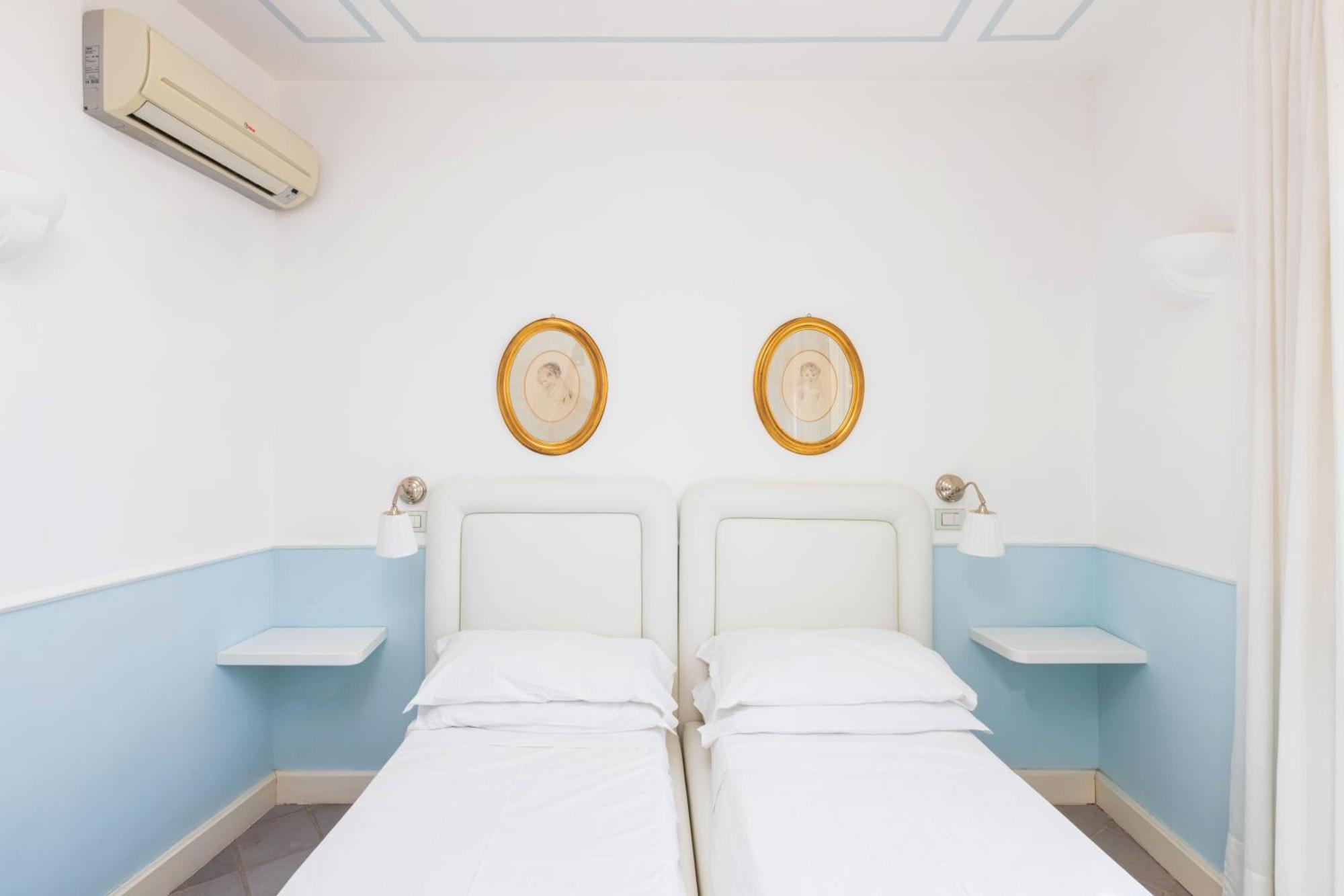 Villa Rita Apartments ماسّا لوبْرينسِ المظهر الخارجي الصورة